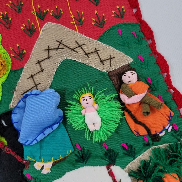 Vtg Handmade Peruvian Folk Art Nativity Scene Cotton Arpilleria - 3D Fabric Art - Picture 7 of 16